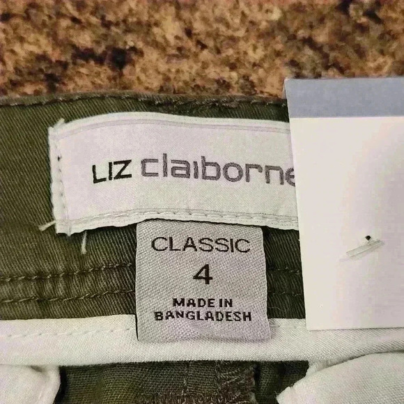 Women's Liz Claiborne Classic Straight Leg Olive Grove Multi $44 - Picture 8 of 12